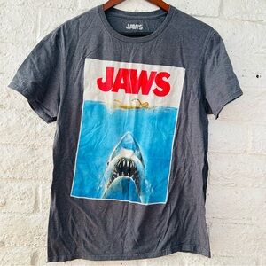 Jaws Movie Poster T shirt Men’s SizeM color gray